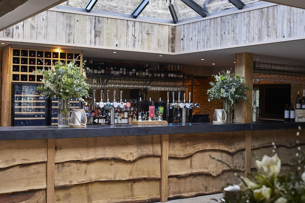 The Crown Of Crucis Country Inn And Hotel Cirencester Bagian luar foto