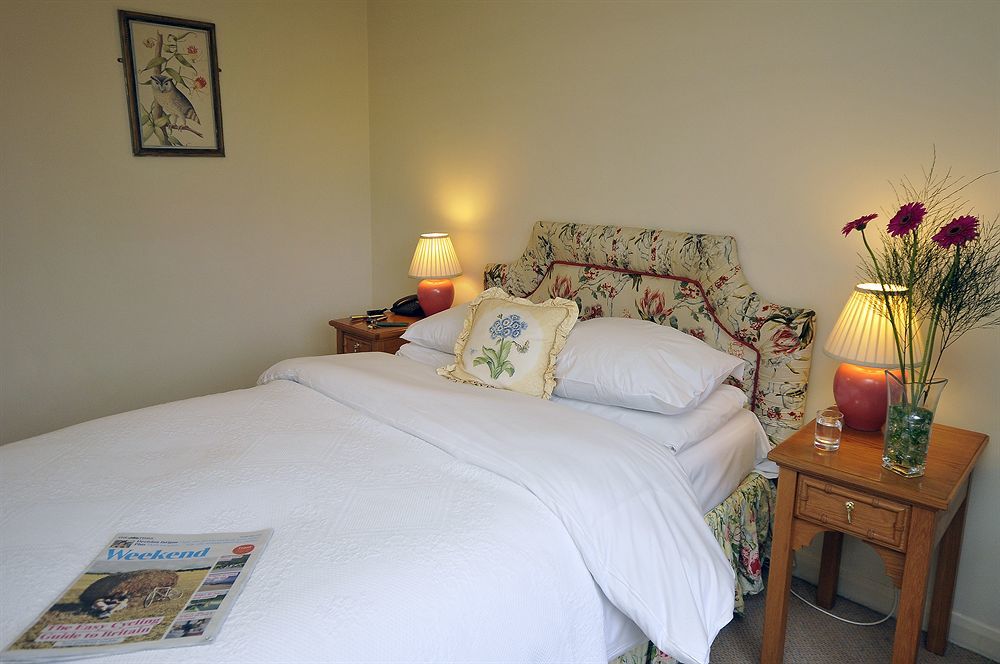 The Crown Of Crucis Country Inn And Hotel Cirencester Bagian luar foto