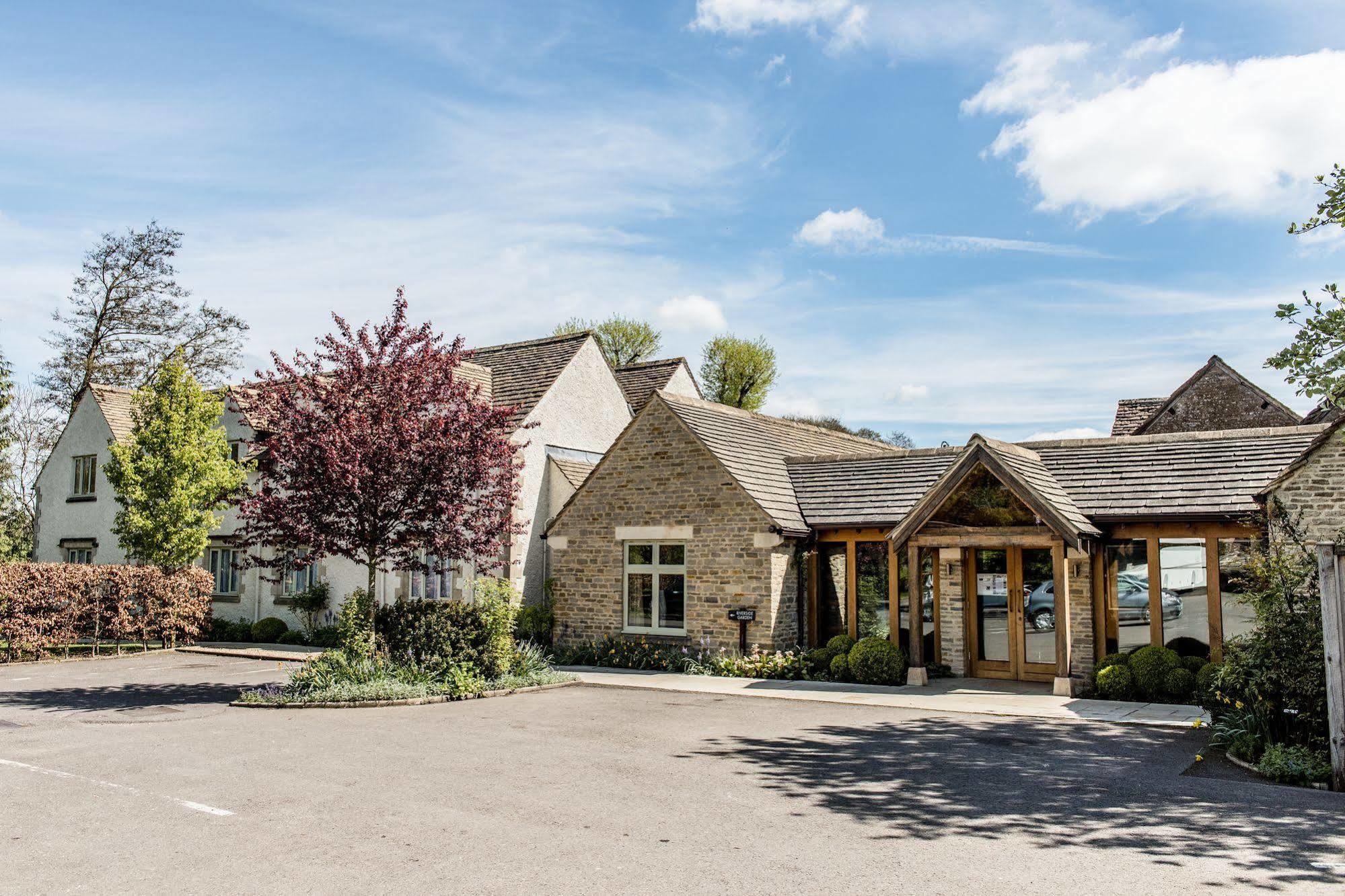 The Crown Of Crucis Country Inn And Hotel Cirencester Bagian luar foto