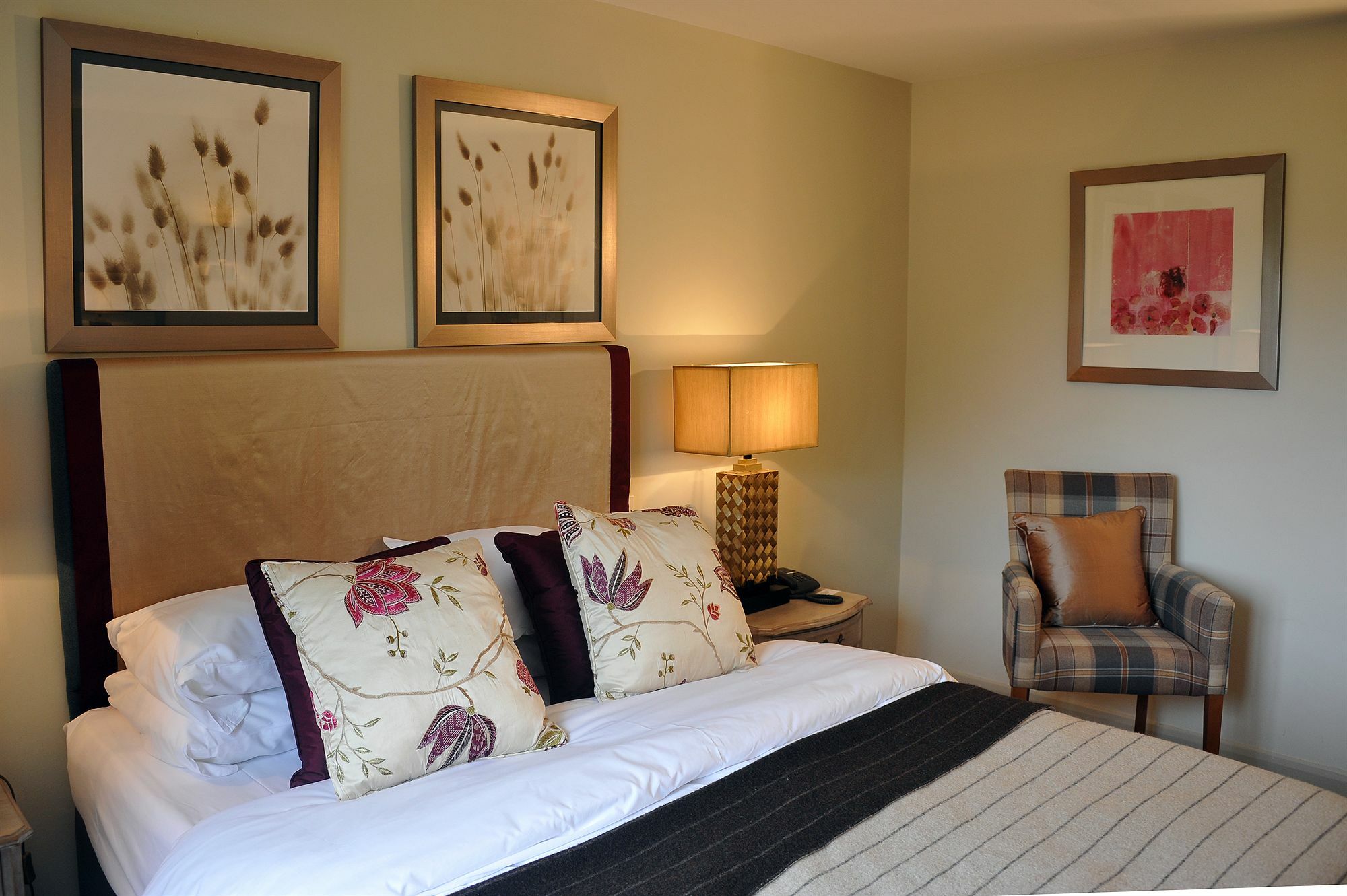 The Crown Of Crucis Country Inn And Hotel Cirencester Bagian luar foto